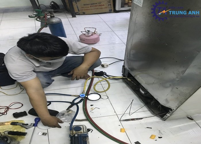 Sửa tủ lạnh tại Hà Nội nhận sửa tất cả các hãng thông dụng trên thị trường